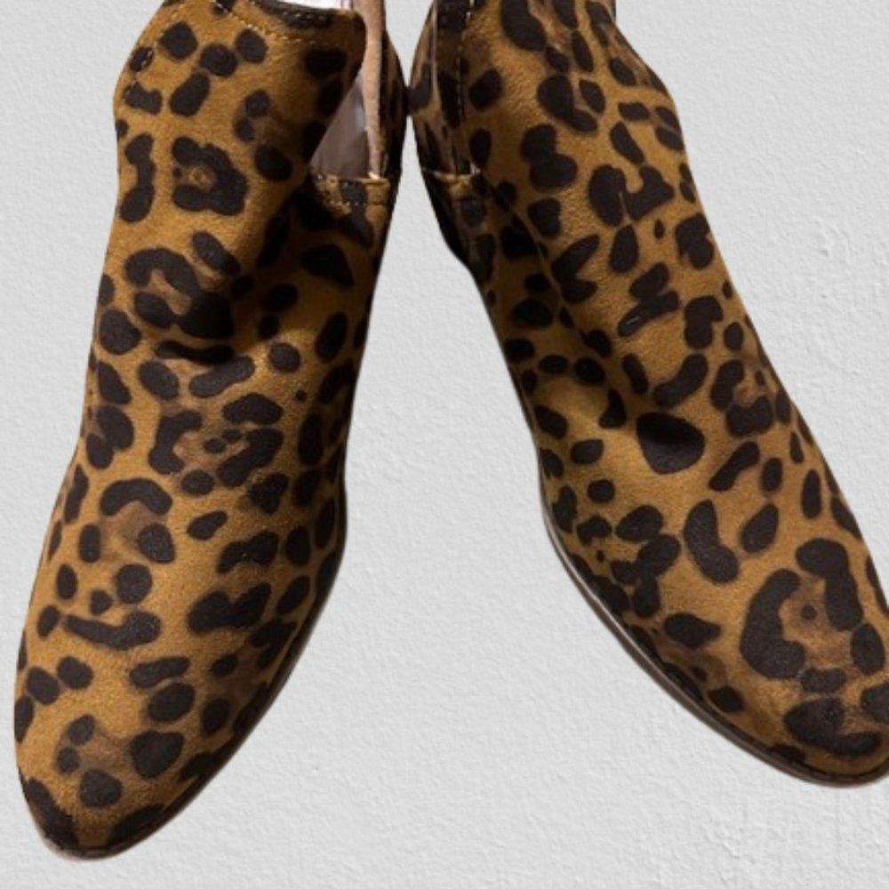Western Short Ankle Booties  4016  Size 8  NWT Boutique